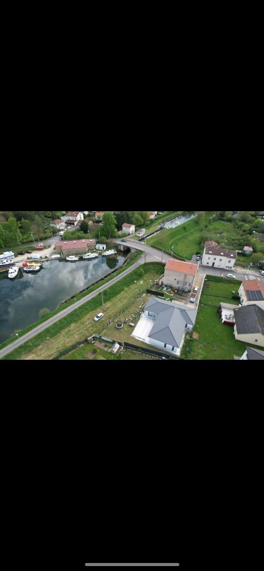 Le Cocon Du Port Apartment Toul Exterior photo